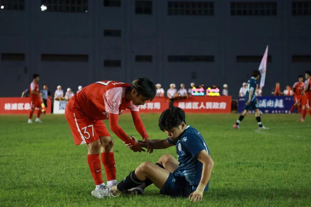低价签3位新援,火箭空间问题迎刃而解?内外双核不惧包夹,传射技能升级